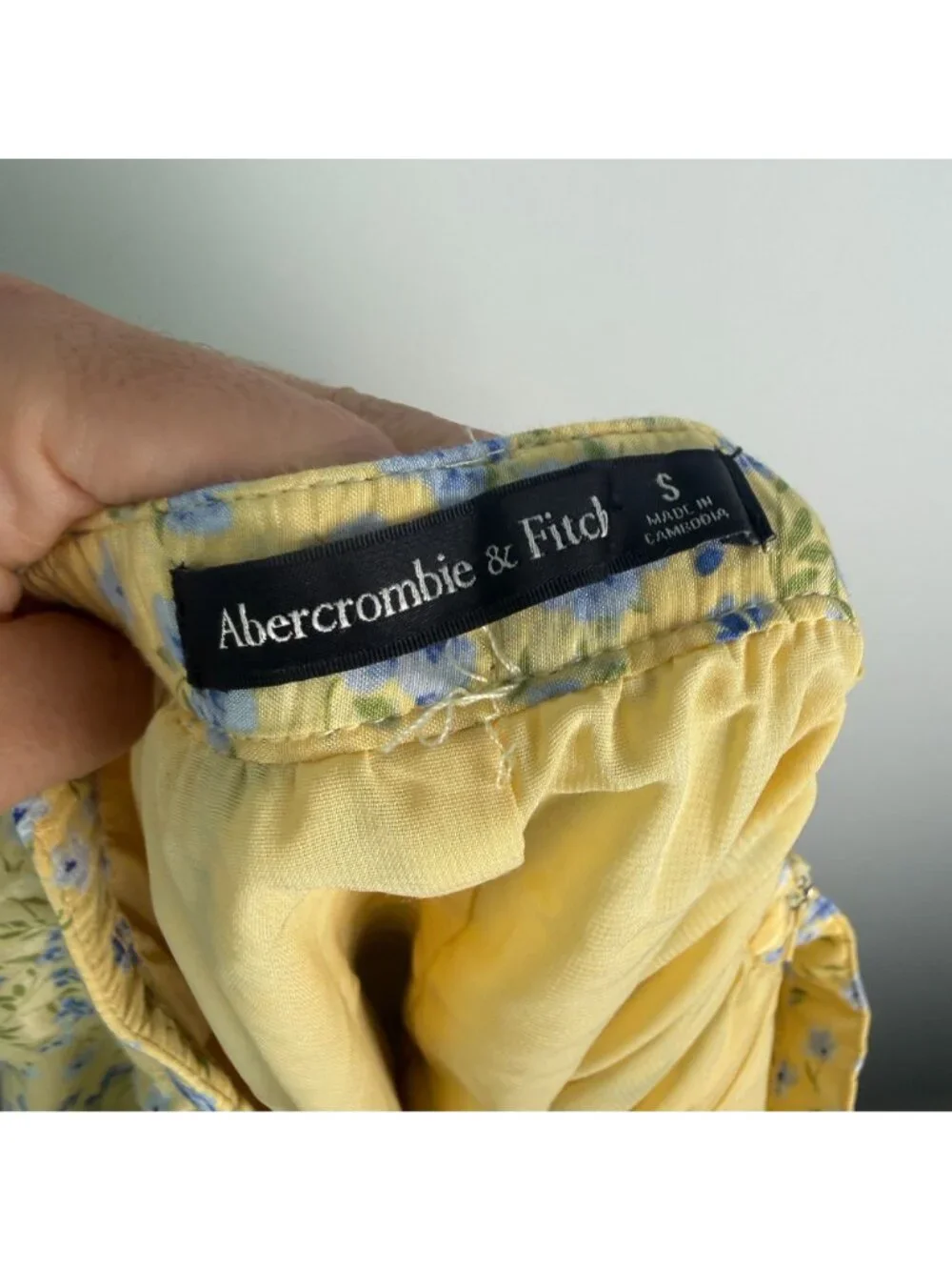 Abercrombie & Fitch Drama Tiered Maxi Skirt Yellow Floral S Coquette Feminine - Picture 6 of 10